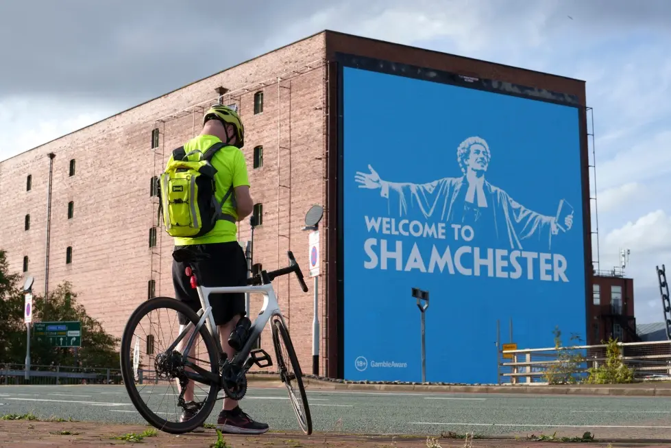 City tendrá un hostil visita al Liverpool tras ser declarado culpable de irregularidades financieras