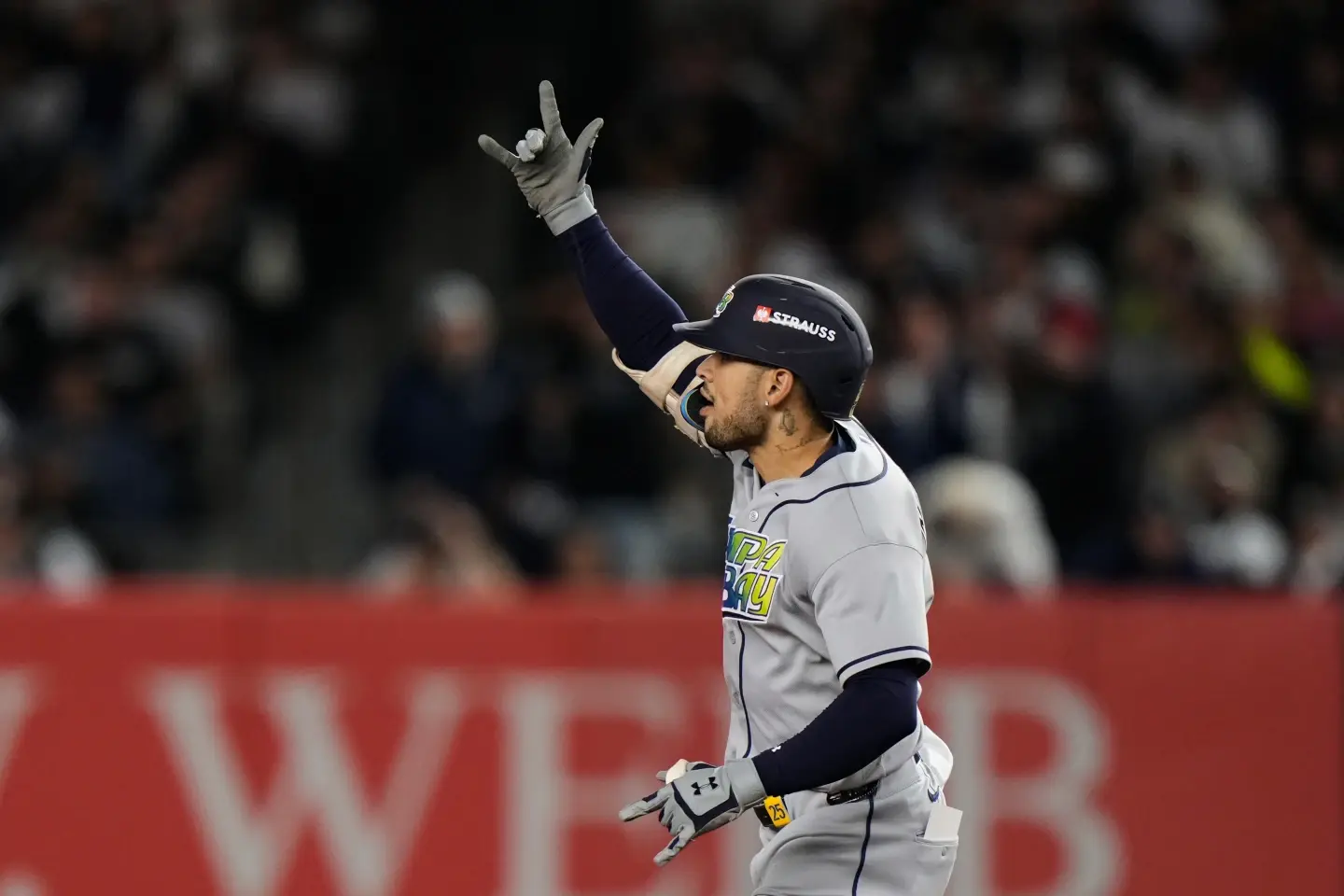 Jonrón de Víctor Mesa Jr. impulsa barrida de los Rays sobre los Yankees y su pase a la Serie de Campeonato