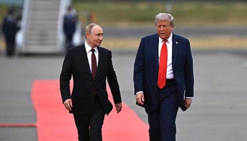 Kremlin afirma que Putin recibió «con comprensión» propuestas de Trump para desescalar la guerra en Ucrania