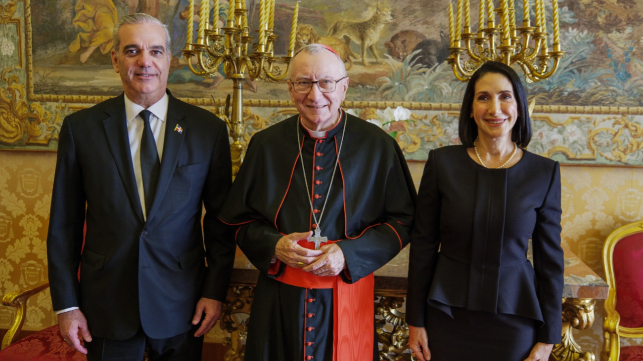 Abinader y el cardenal Parolin abordan crisis de Haití, situación de Cuba e impacto económico de la guerra de Irá