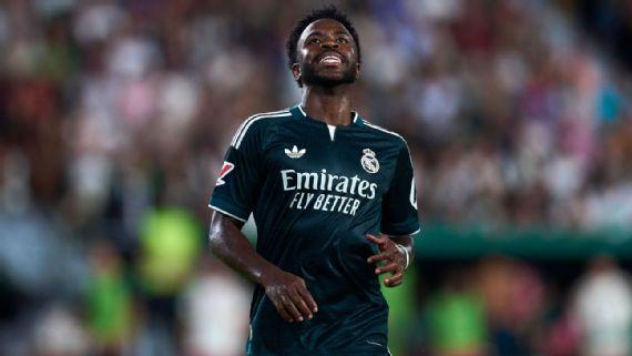 Vinícius atraviesa una crisis en el Real Madrid entre suplencias, conflictos y una sanción que lo deja sin Clásico