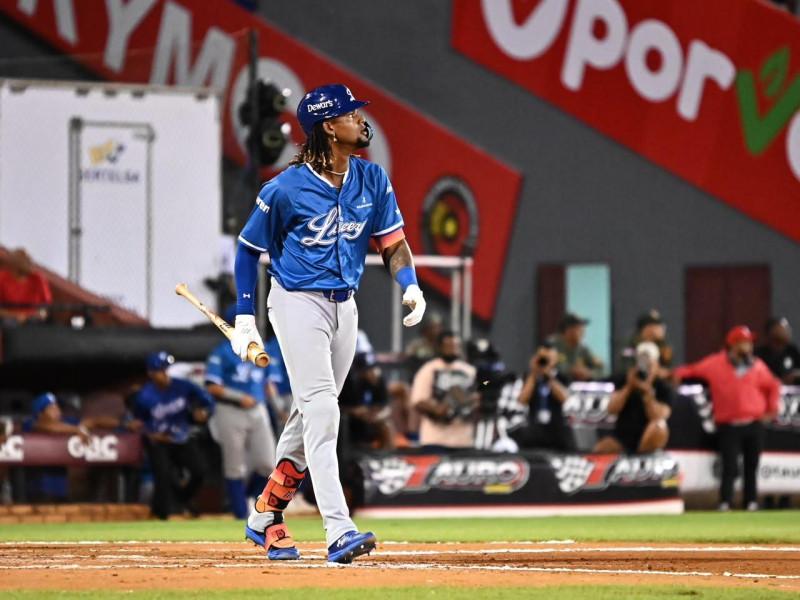 Licey y Toros ganan y comparten la cima; Escogido consigue su primera victoria