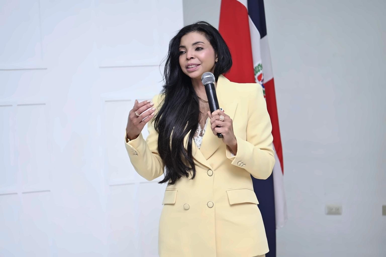 Procuradora General llama a asumir compromiso con la construcción de una sociedad en valores