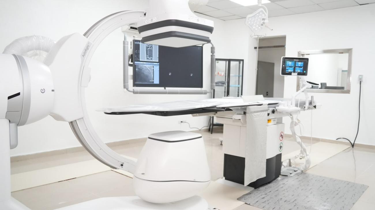 SNS inaugura Unidad de Hemodinamia en el Hospital Salvador B. Gautier con equipo valorado en RD$90.8 millones