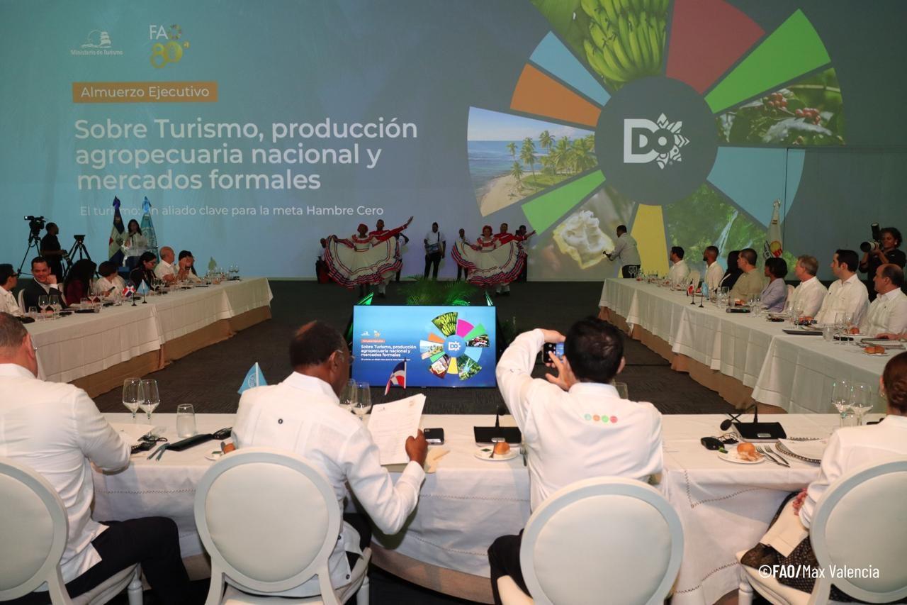 Destacan el papel del turismo en la seguridad alimentaria y en la salida de República Dominicana del Mapa del Hambre de la FAO