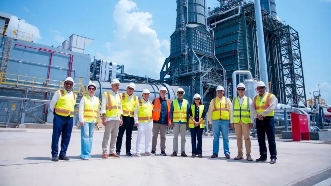 Manzanillo Gas & Power alcanza 66.9 % de ejecución y aportará 840 megavatios al sistema en 2028, anuncia ministro Santos