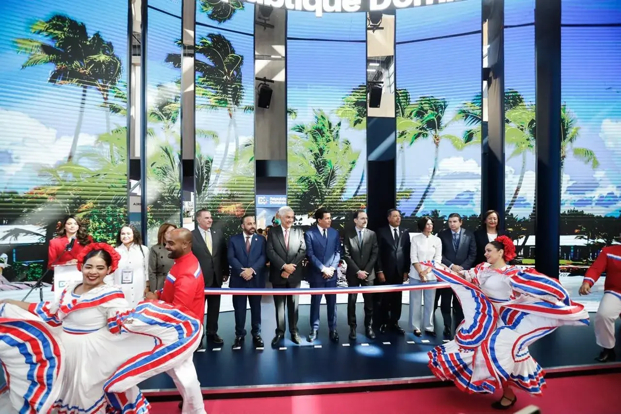 República Dominicana conquista París y fortalece su conectividad con Europa durante la feria turística de Top Resa.