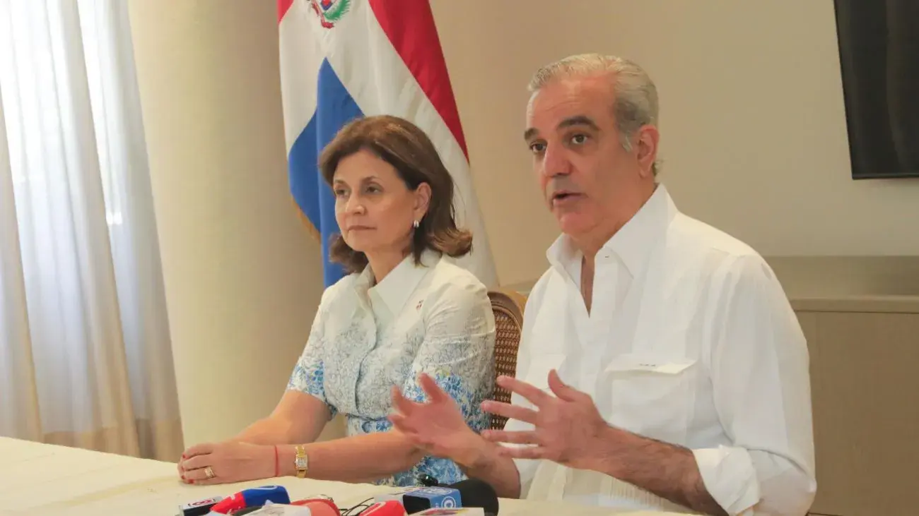 Abinader anuncia nuevas obras y supervisa proyectos estratégicos durante su segundo día de actividades en Santiago