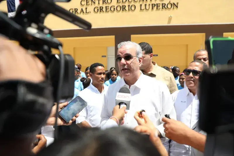 Abinader advierte que quien cometa actos de corrupción será sometido y enviado a prisión