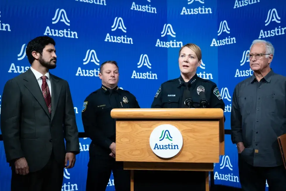 Agente del ICE hiere de bala a inmigrante venezolano durante operativo en Austin