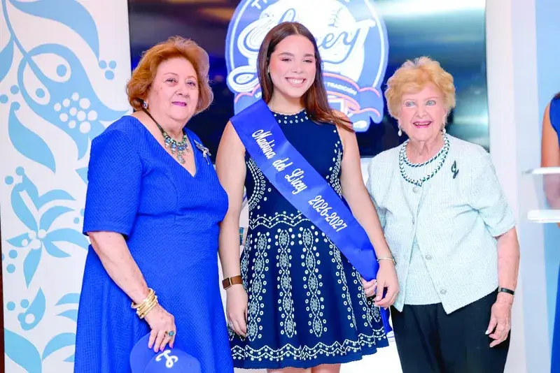 Noah Yunén Beras-Goico es presentada como madrina de los Tigres del Licey para la temporada 2026-2027