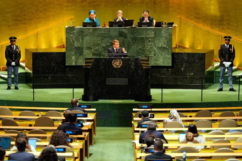 La inteligencia artificial divide a los líderes en la ONU: Guterres advierte sobre «robots asesinos» y Trump defiende la «superinteligencia»