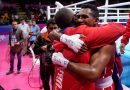 Los boxeadores cubanos arrasan con triunfos en su debut como profesionales