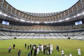 La Fifa debe indemnizar a trabajadores de estadios en Qatar