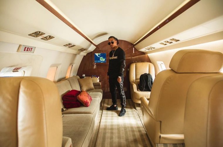 Ranking de los urbanos latinos con su propio avión privado; ¿Se sumará el  Alfa a la lista? | Propuesta Digital