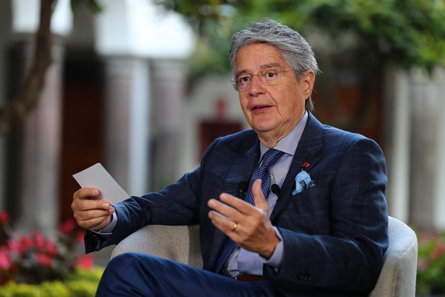 Instalan la sesión para analizar el pedido de destitución del presidente de Ecuador