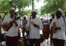 A ritmo de “Son” Los Hermanos Heredia ponen a bailar a decenas de personas en Villa Mella